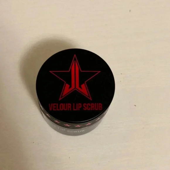Jeffree Star Cosmetics Velour Lip Scrub Witches Brew Halloween 2021 Exclusive - Picture 4 of 8